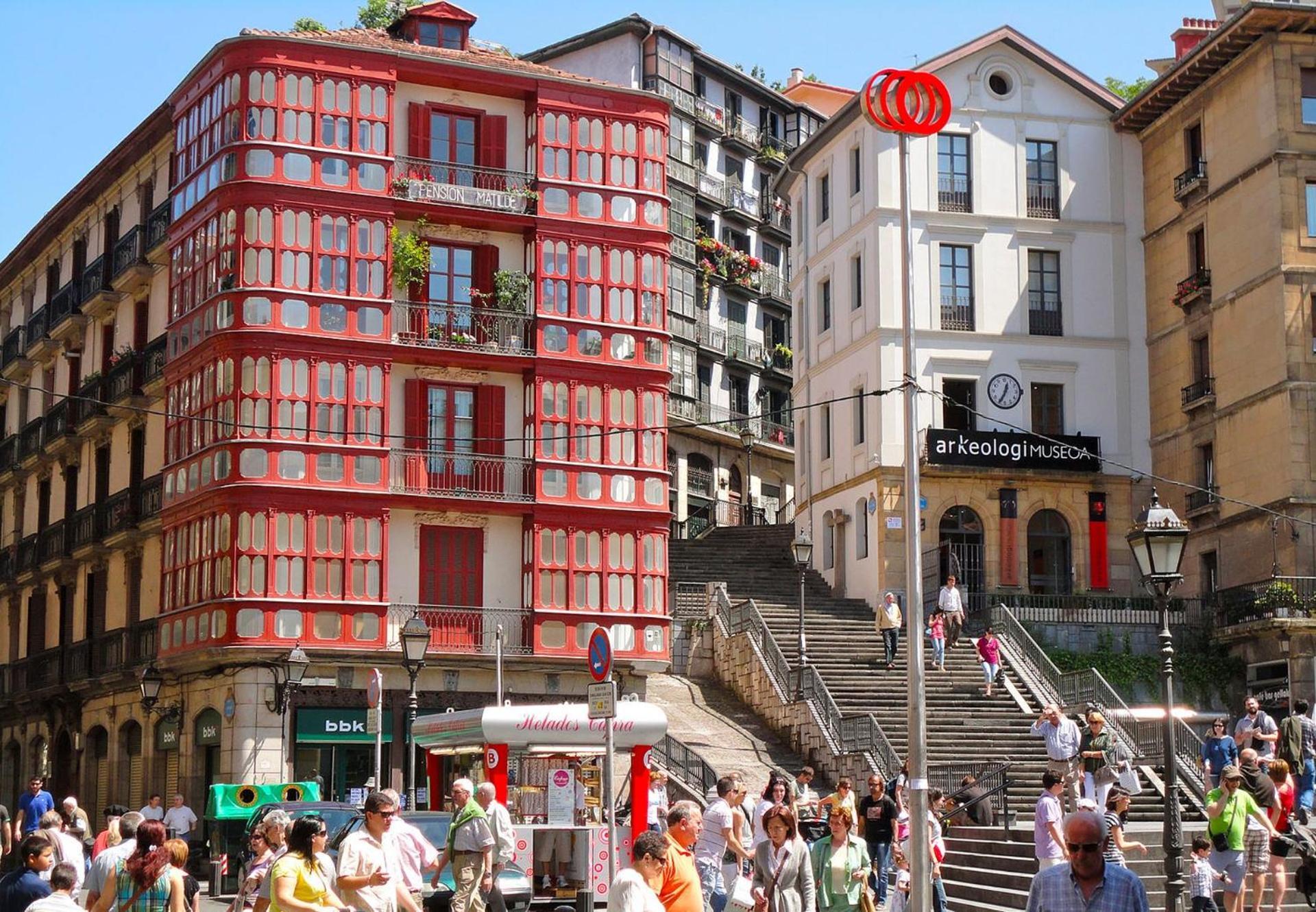 Old Town Core Next To Plaza Nueva Бильбао Экстерьер фото